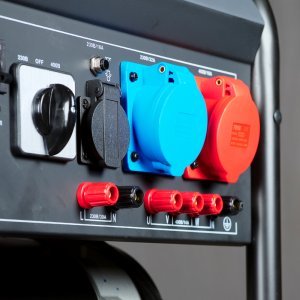 Бензиновый генератор FUBAG BS 7500 XD ES DUPLEX в Кирове фото