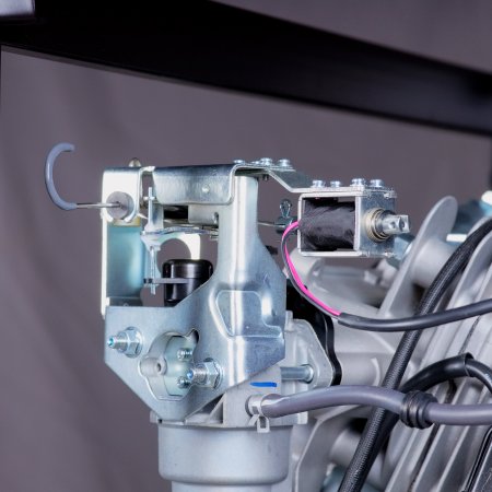 Бензиновый генератор FUBAG BS 9000 DA ES (трехфазный) с электростартером и коннектором автоматики в Кирове фото