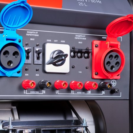 Бензиновый генератор FUBAG BS 8500 XD ES DUPLEX для одно и трехфазного режимов работы в Кирове фото